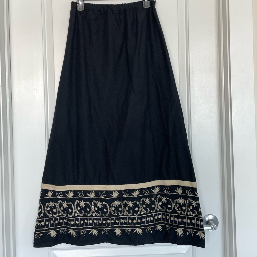 Vintage Embroidered Maxi Skirt United Colors Of Benetton Black Cream Boho